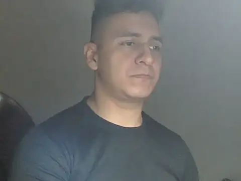 DarkTheKing online show from October 31, 2025, 5:37 am