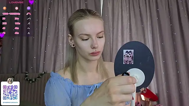 Snapshot of Sunshine_agata chatting on June 23, 2026, 5:05 am Sunshine agata online show from June 23, 2026, 5:05 am
