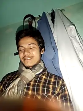 maxmishra18 online show from November 15, 2025, 5:06 pm