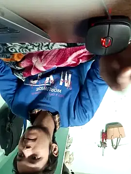 maxmishra18 online show from December 4, 2025, 11:31 am