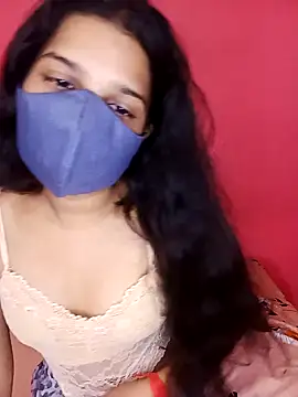Snapshot of Lovely_Queennn chatting on October 17, 2025, 7:44 am Lovely Queennn online show from October 17, 2025, 7:44 am
