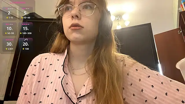 JuneCooper online show from October 24, 2025, 8:13 am