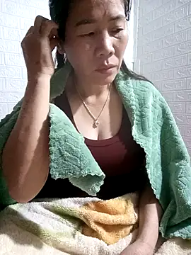 Snapshot of tabby-cat11 chatting on December 19, 2025, 9:17 pm tabby-cat11 online show from December 19, 2025, 9:17 pm