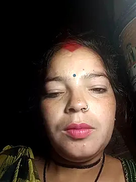 Snapshot of M-MAYA chatting on November 1, 2025, 9:08 pm M-MAYA online show from November 1, 2025, 9:08 pm