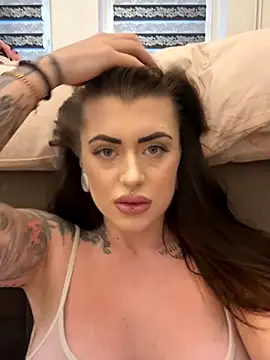 Barbie 1312 online show from October 23, 2025, 3:00 pm