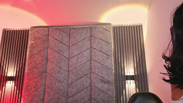 Snapshot of Rynka_ chatting on January 15, 2026, 4:05 am Rynka online show from January 15, 2026, 4:05 am