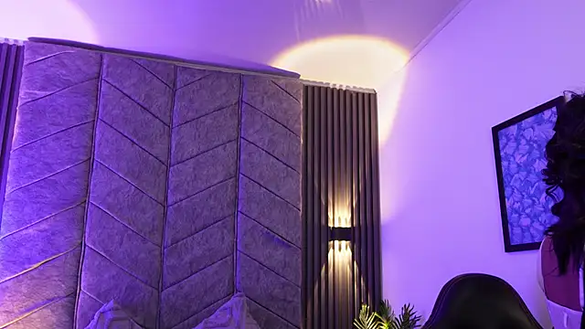 Snapshot of Rynka_ chatting on February 5, 2026, 3:57 am Rynka online show from February 5, 2026, 3:57 am