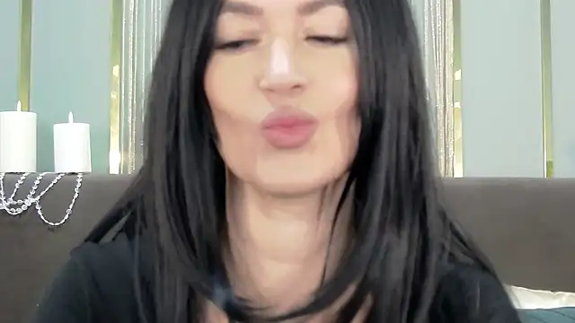 Snapshot of JaneWalch chatting on January 8, 2026, 10:32 am JaneWalch online show from January 8, 2026, 10:32 am