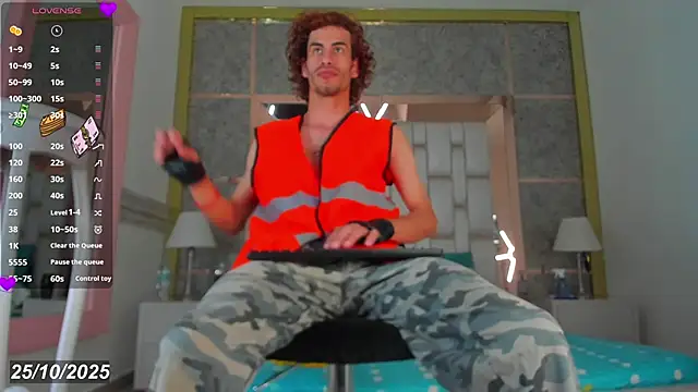 elias sn0w online show from October 25, 2025, 8:09 pm