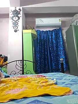 Snapshot of Desi_Maya69 chatting on November 28, 2025, 3:34 pm Desi Maya69 online show from November 28, 2025, 3:34 pm