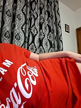 Ariana381 online show from December 14, 2025, 9:31 pm