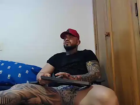 Snapshot of stefanodangelo chatting on October 21, 2025, 10:20 pm stefanodangelo online show from October 21, 2025, 10:20 pm