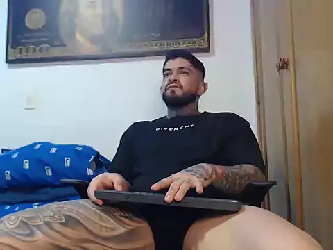 stefanodangelo online show from October 26, 2025, 9:37 pm