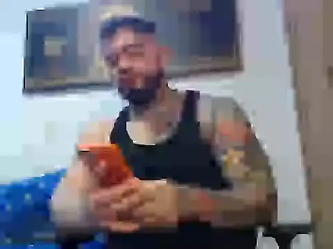 stefanodangelo online show from October 24, 2025, 9:47 pm