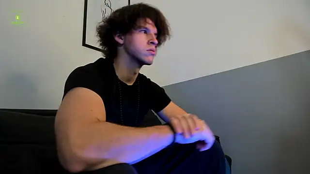 Snapshot of James_Andersson chatting on October 26, 2025, 12:38 pm James Andersson online show from October 26, 2025, 12:38 pm
