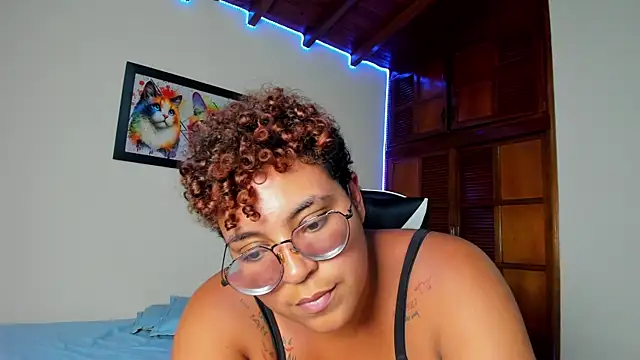 Snapshot of bellota_smitt chatting on October 17, 2025, 7:26 pm bellota smitt online show from October 17, 2025, 7:26 pm
