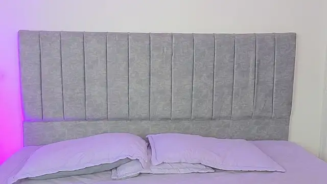 GabbieHill online show from October 18, 2025, 7:38 pm