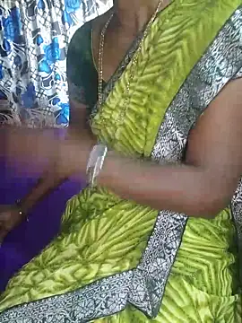 Snapshot of sarika-telugu chatting on May 19, 2026, 2:40 am sarika-telugu online show from May 19, 2026, 2:40 am