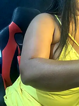 Snapshot of NatashaAzura chatting on October 29, 2025, 8:24 am NatashaAzura online show from October 29, 2025, 8:24 am