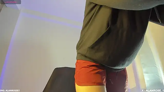 AlanRose01 online show from December 17, 2025, 1:27 pm