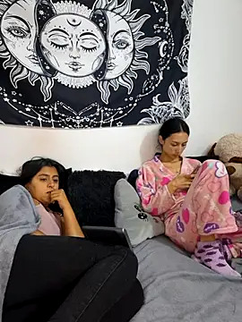Snapshot of emily_n_abby chatting on July 15, 2026, 2:13 pm emily n abby online show from July 15, 2026, 2:13 pm