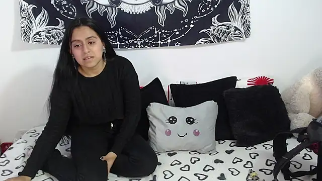 emily n abby online show from October 23, 2025, 2:16 pm