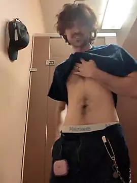 countrybannanaman online show from March 4, 2026, 10:28 pm