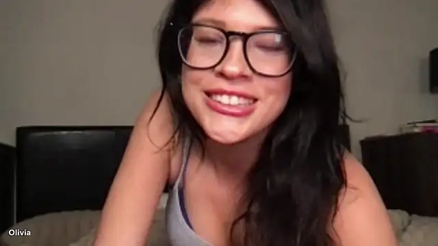 Livis world online show from October 29, 2025, 11:25 pm