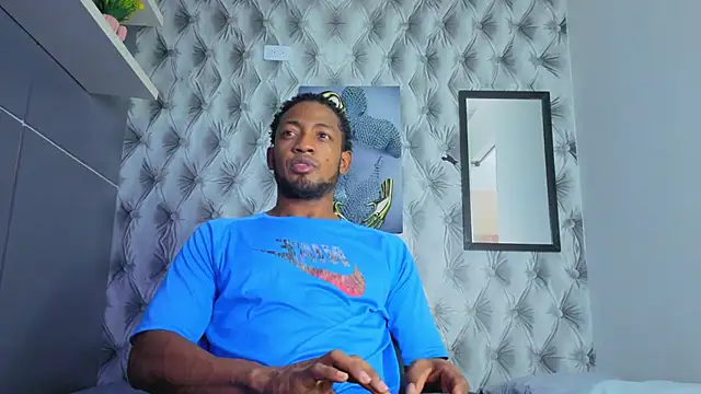 Snapshot of Stevenbrand chatting on November 8, 2025, 7:06 pm Stevenbrand online show from November 8, 2025, 7:06 pm