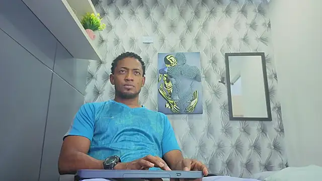 Snapshot of Stevenbrand chatting on November 15, 2025, 7:07 pm Stevenbrand online show from November 15, 2025, 7:07 pm