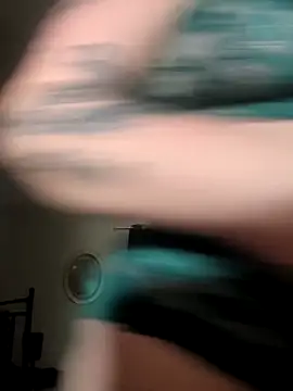 ImKatMeow online show from April 16, 2026, 3:13 pm