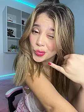 Snapshot of _Alicee_1 chatting on October 26, 2025, 12:11 am Alicee 1 online show from October 26, 2025, 12:11 am