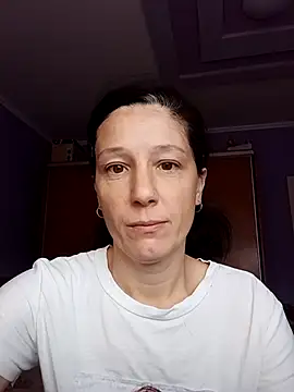 Emeli32-22 online show from November 3, 2025, 8:07 am