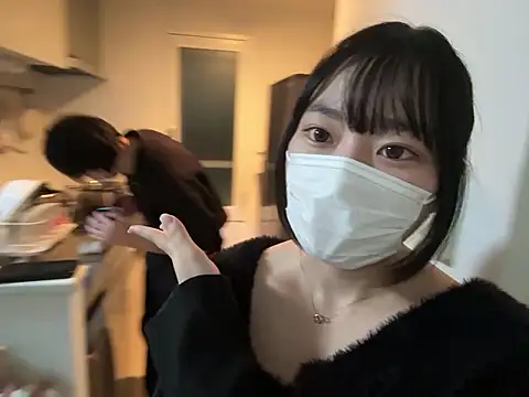 pinkudayo girl online show from February 12, 2026, 11:10 am