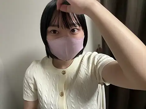 pinkudayo girl online show from March 11, 2026, 9:09 pm