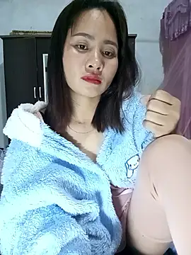 Snapshot of Chmdiemd chatting on January 15, 2026, 4:10 pm Chmdiemd online show from January 15, 2026, 4:10 pm