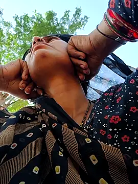 Pooja shre online show from December 20, 2025, 8:39 am