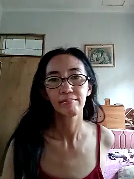 princessD077 online show from November 12, 2025, 7:01 am