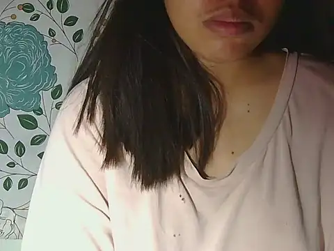 Snapshot of ChubbyButty chatting on February 13, 2026, 2:33 am ChubbyButty online show from February 13, 2026, 2:33 am