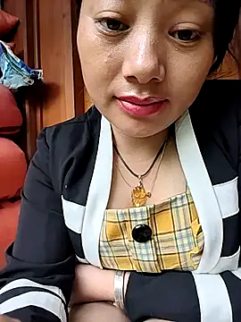 Snapshot of Sinhlinh2020 chatting on October 26, 2025, 3:07 am Sinhlinh2020 online show from October 26, 2025, 3:07 am