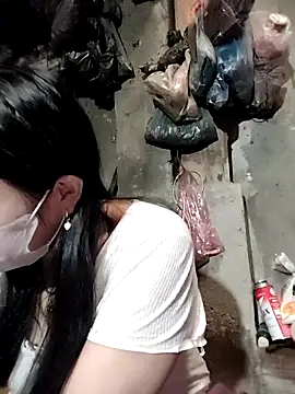 Snapshot of Sinhlinh2020 chatting on November 13, 2025, 6:06 am Sinhlinh2020 online show from November 13, 2025, 6:06 am