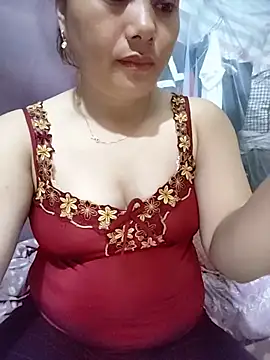 Snapshot of Sinhlinh2020 chatting on May 24, 2026, 3:28 am Sinhlinh2020 online show from May 24, 2026, 3:28 am