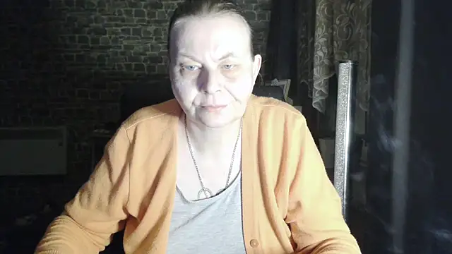 Diamond Bite online show from October 24, 2025, 4:44 am