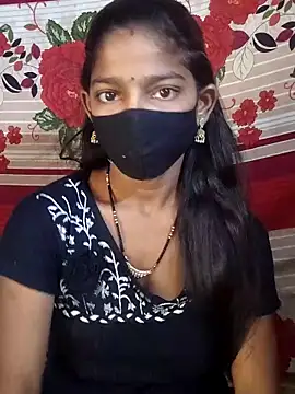 Snapshot of Itz_Aisha__ chatting on May 18, 2026, 5:45 am Itz Aisha online show from May 18, 2026, 5:45 am
