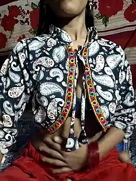 Snapshot of Itz_Aisha__ chatting on November 18, 2025, 5:16 pm Itz Aisha online show from November 18, 2025, 5:16 pm