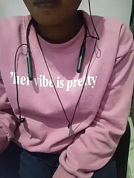 Snapshot of Mango_Fruty chatting on December 19, 2025, 7:55 am Mango Fruty online show from December 19, 2025, 7:55 am