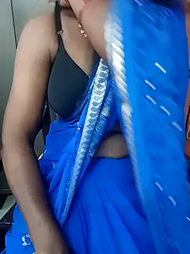 Snapshot of Sravya__ chatting on October 18, 2025, 6:48 am Sravya online show from October 18, 2025, 6:48 am