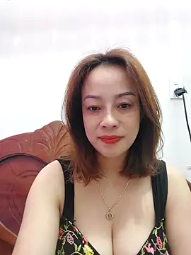 Baby-bigboobs20 online show from November 10, 2025, 8:03 pm