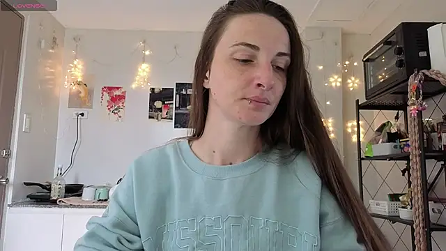 Snapshot of mistressaurora chatting on October 21, 2025, 1:05 am mistressaurora online show from October 21, 2025, 1:05 am