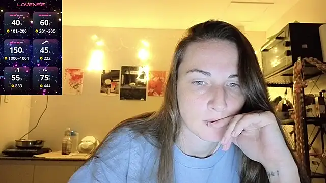 Snapshot of mistressaurora chatting on October 19, 2025, 10:40 am mistressaurora online show from October 19, 2025, 10:40 am